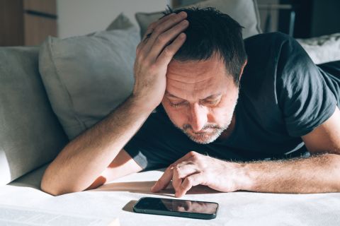 man experiencing meth withdrawal